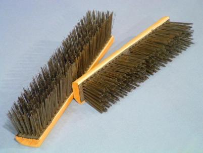 Balai-brosse d'acier 18" - EXTRA-FERME