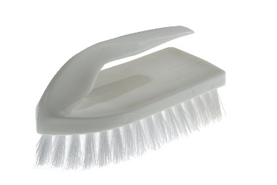 Brosse à récurer en forme de fer